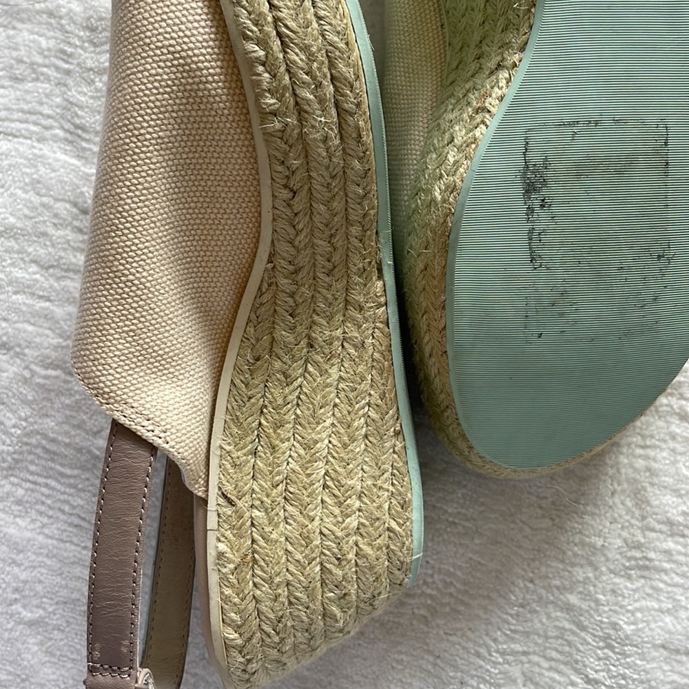 Sandal - Picture 6 of 9